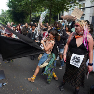 As a Tourist Influx Makes Prices Soar, Hundreds Protest in Mexico City